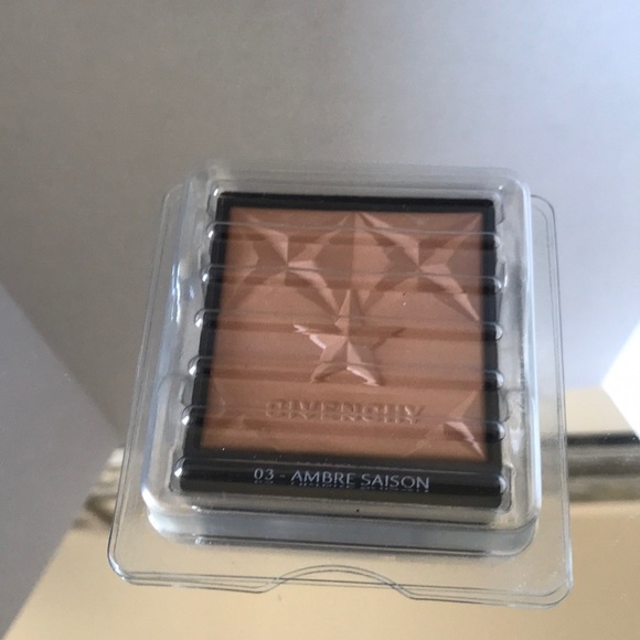 NEW Givenchy bronzer powder ✅ refill only - Picture 2 of 7